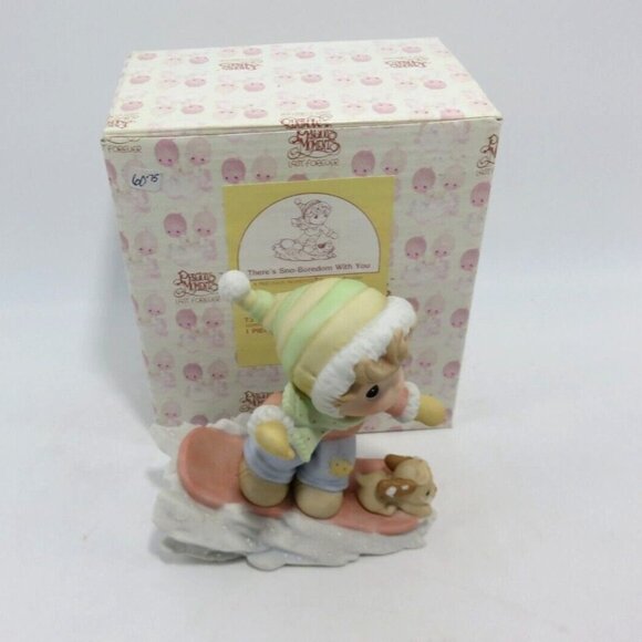 Precious Moments "Theres Sno-Boredom With You" 2000 Enesco Figurine With Box - Picture 3 of 10